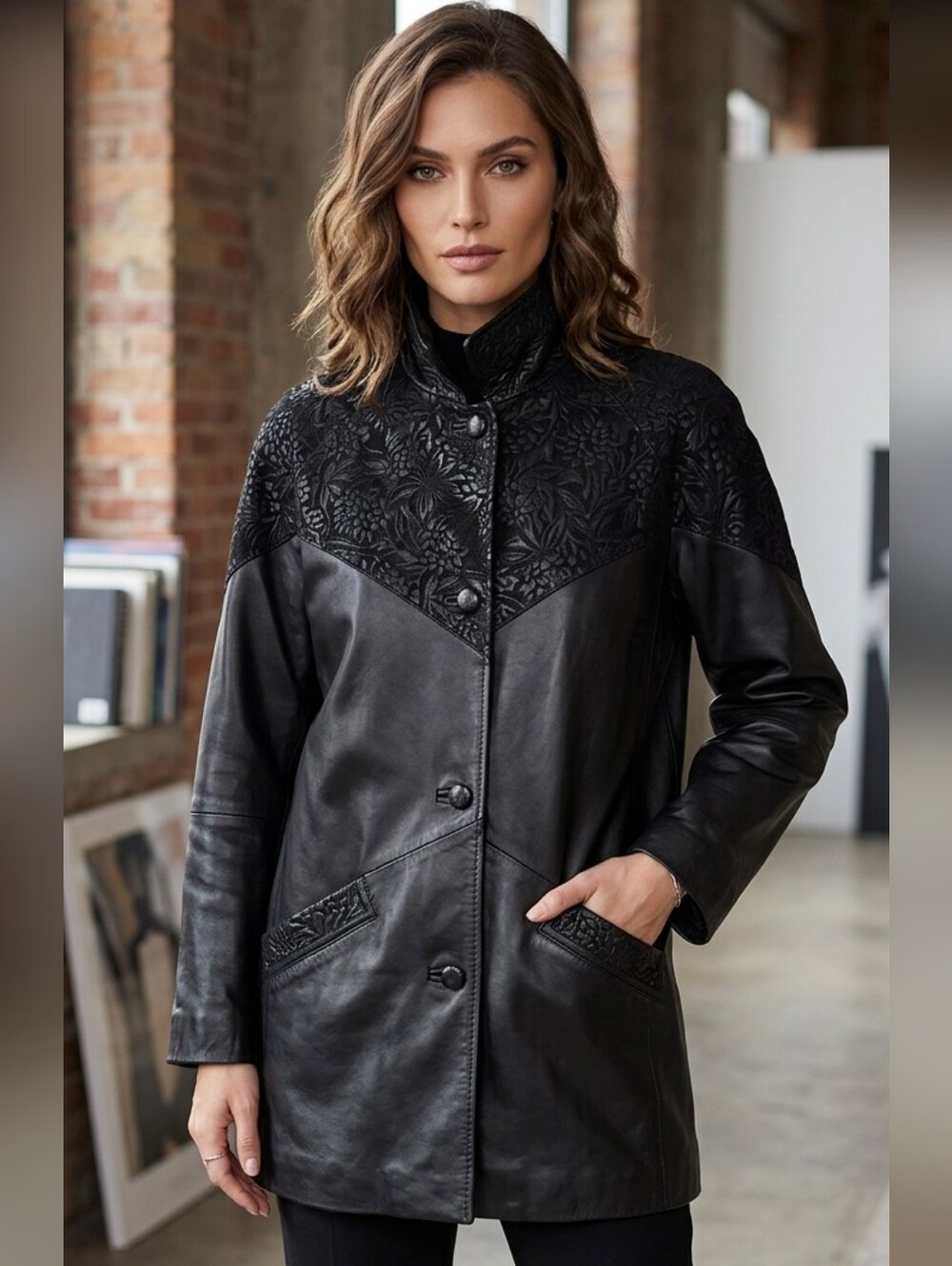 Vintage Retro Fitz-Wright Leather Black Floral Embossed Suede Jacket. XL.